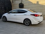 Hyundai Avante-5