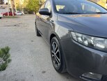 Kia Cerato-5
