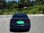 Hyundai Avante-9