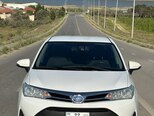Toyota Corolla Axio-1