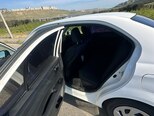Toyota Corolla Axio-11