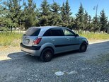 Kia Rio-5