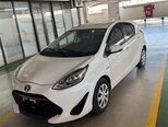 Toyota Aqua-7