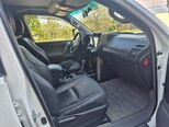 Toyota Land Cruiser Prado-11