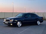Mercedes E 230-5