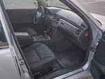 Mercedes E 220-17