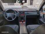 Mercedes E 220-16