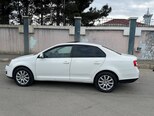 Volkswagen Jetta-3
