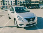 Nissan Sunny-2