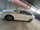 Volkswagen Jetta-6