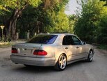 Mercedes E 240-7