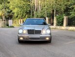 Mercedes E 240-2