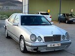 Mercedes E 280-2