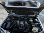 Mercedes E 280-11