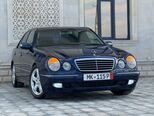 Mercedes E 220-1