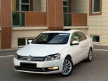 Volkswagen Passat-1