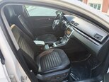 Volkswagen Passat-20