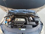 Volkswagen Passat-21