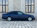 Mercedes E 220-9