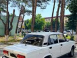 LADA (VAZ) 2107-2