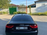 Audi A5-4
