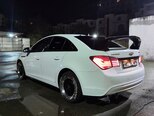 Chevrolet Cruze-16