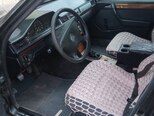 Mercedes 200 D-6