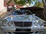 Mercedes E 270-3