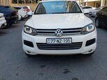 Volkswagen Touareg-1