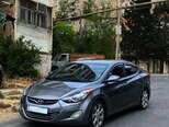 Hyundai Elantra-1