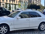 Mercedes C 200-3