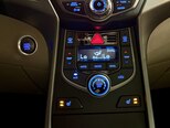 Hyundai Elantra-12