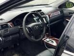 Toyota Camry-10
