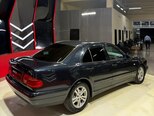 Mercedes E 200-8