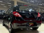 Nissan Tiida-9