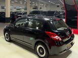 Nissan Tiida-6