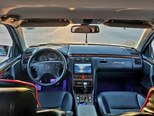 Mercedes E 270-9