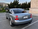 Volkswagen Passat-10