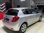 Kia Ceed-6