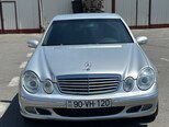 Mercedes E 220-1