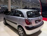 Kia Rio-6