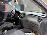 Kia Rio-10