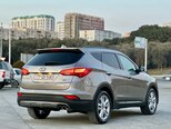 Hyundai Santa Fe-11