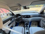 Hyundai Accent-12