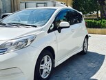 Nissan Note-7