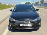 Hyundai Elantra-2