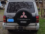 Mitsubishi Pajero-2