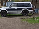 Mitsubishi Pajero-8