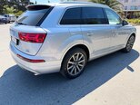 Audi Q7-8