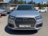 Audi Q7-2